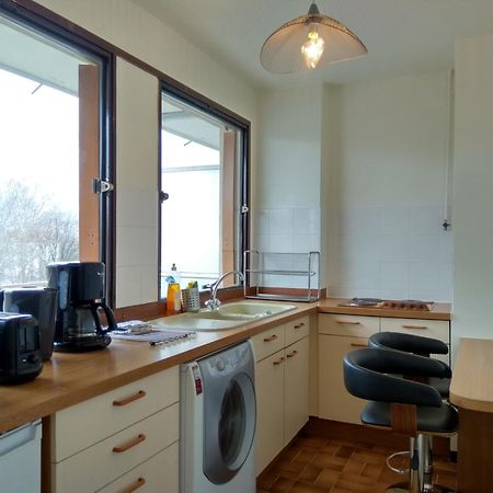 Budget Apart With Balcony And Great View Saint-Denis  Ngoại thất bức ảnh